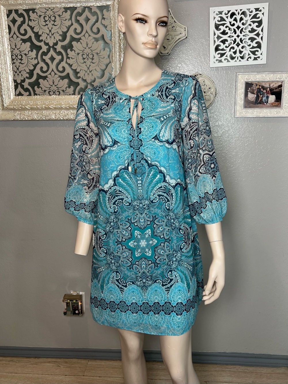 Vince Camuto Blue Paisley Shift Dress with Tie Neck